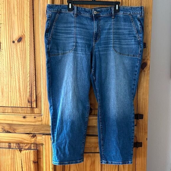 Torrid Denim Cropped Jeans - Picture 1 of 6